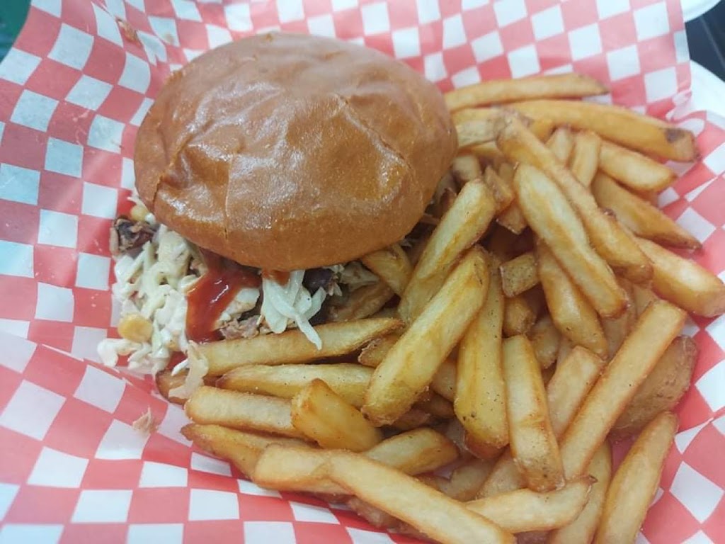 The Brazen Fork | 1530 Cowichan Bay Rd, Cowichan Bay, BC V0R 1N1, Canada | Phone: (250) 597-0522