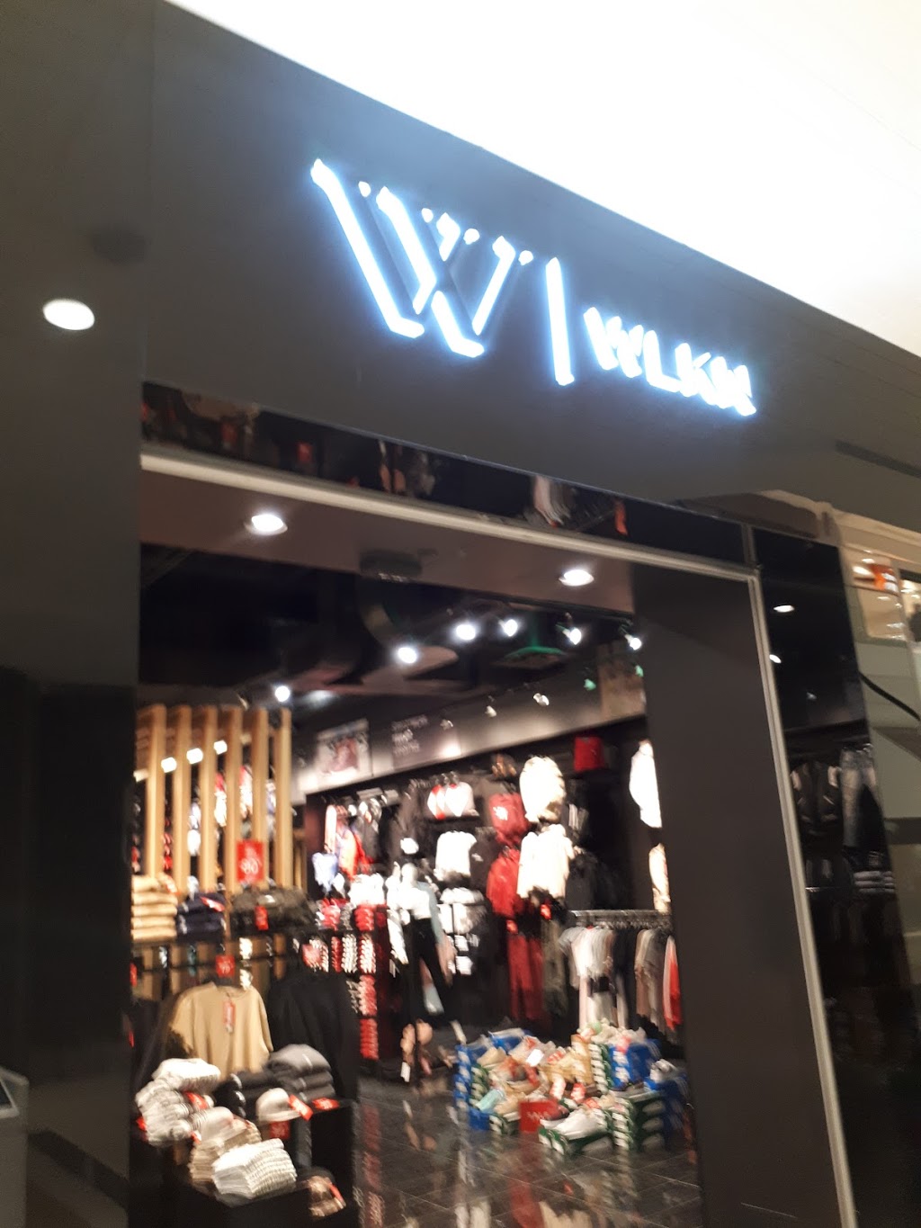 WLKN | 17600 Yonge St, Newmarket, ON L3Y 4Z1, Canada | Phone: (905) 836-8989