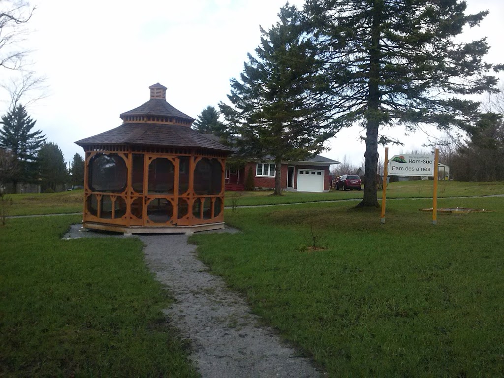 Parc des ainés | Ham-Sud, QC J0B 3J0, Canada