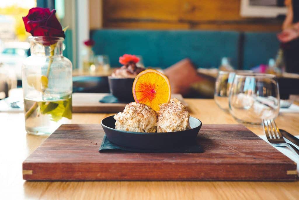 India Rosa | 1241 Avenue du Mont-Royal E, Montréal, QC H2J 1Y2, Canada | Phone: (514) 543-1880