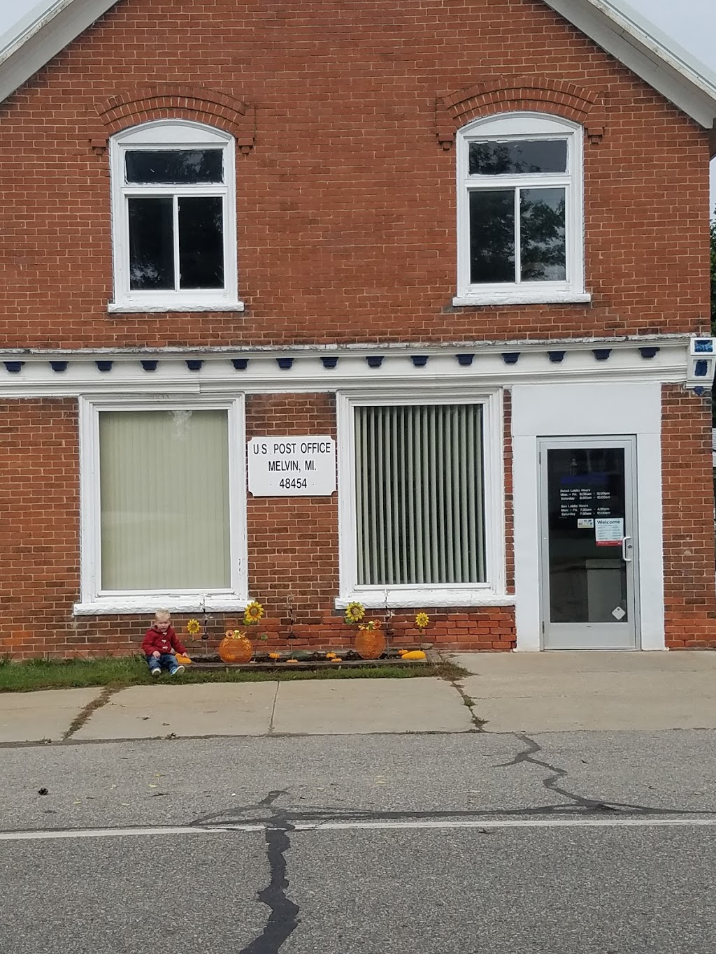 United States Postal Service | 1296 Main St, Melvin, MI 48454, USA | Phone: (800) 275-8777