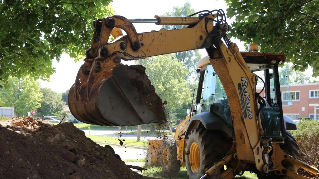 Rekare Excavating & Trucking Inc. | 121 Kent St, Cambridge, ON N1S 3X3, Canada | Phone: (519) 622-9305