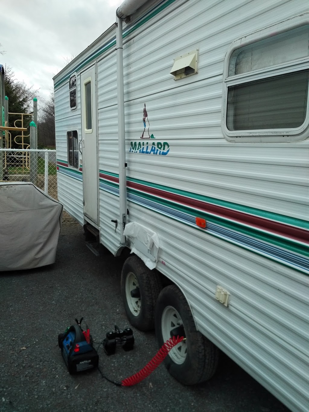 Stoney Point Trailer Park | 1003 River Rd, Hastings, ON K0L 1Y0, Canada | Phone: (705) 696-2107