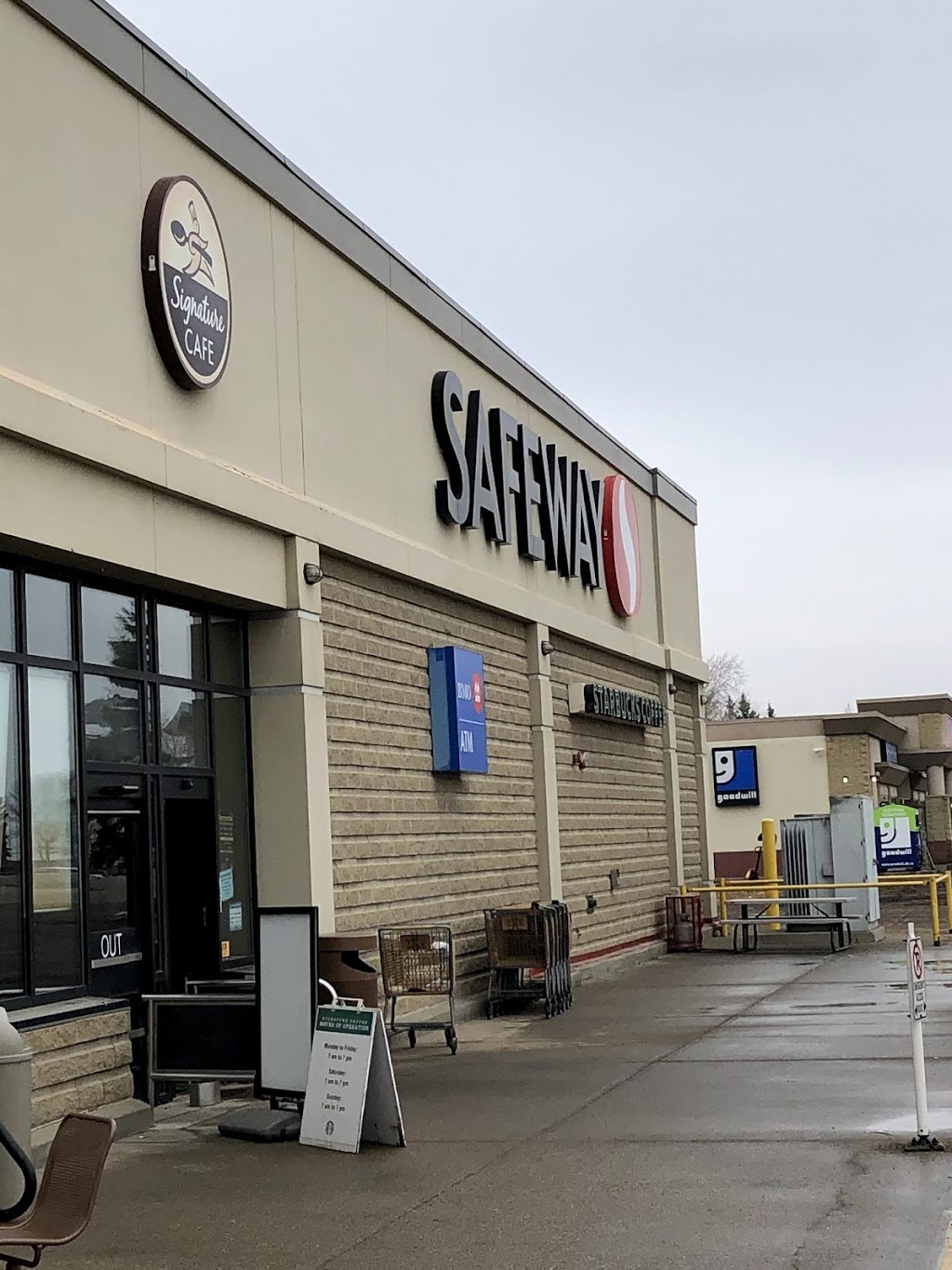 Safeway Manning Crossing | 500 Manning Crossing NW, Edmonton, AB T5A 5A1, Canada | Phone: (780) 475-2896
