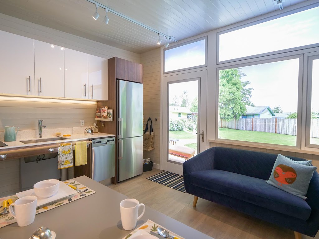 Garden Loft | 838 11 Ave SW, Calgary, AB T2R 0E5, Canada | Phone: (403) 229-4330