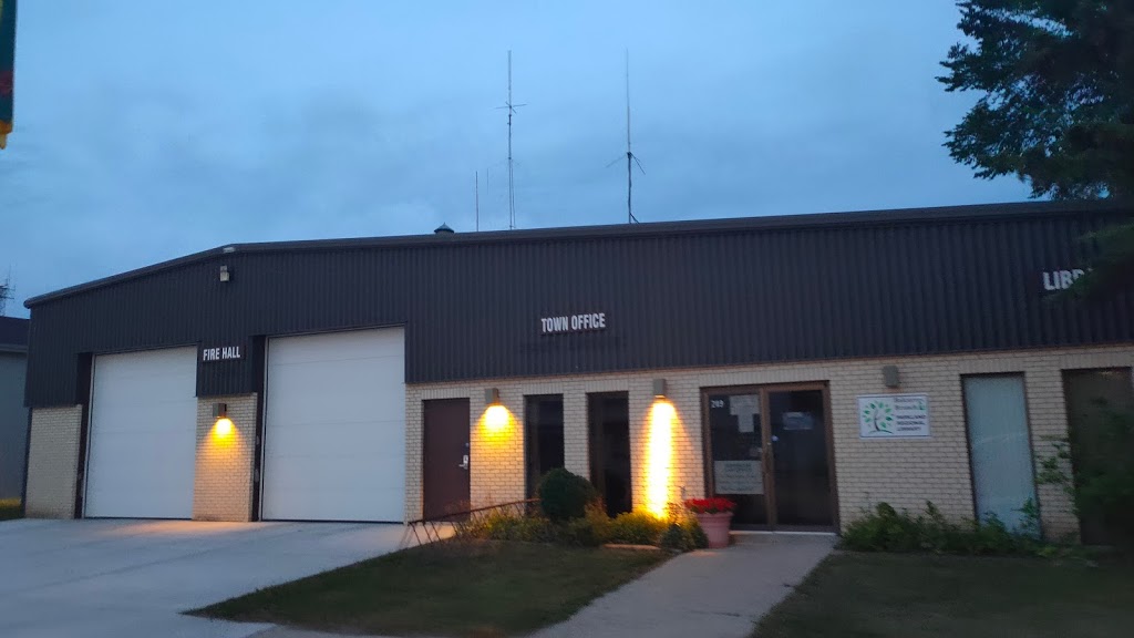 Balcarres Integrated Care Centre | 100 Elgin St, Balcarres, SK S0G 0C0, Canada | Phone: (306) 334-6260