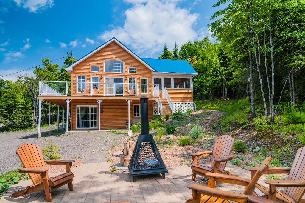 Domaine Des Montagnais (Le) | 203 Chemin de la Fôret Enchantée, Val-Racine, QC G0Y 1E1, Canada | Phone: (877) 657-4720