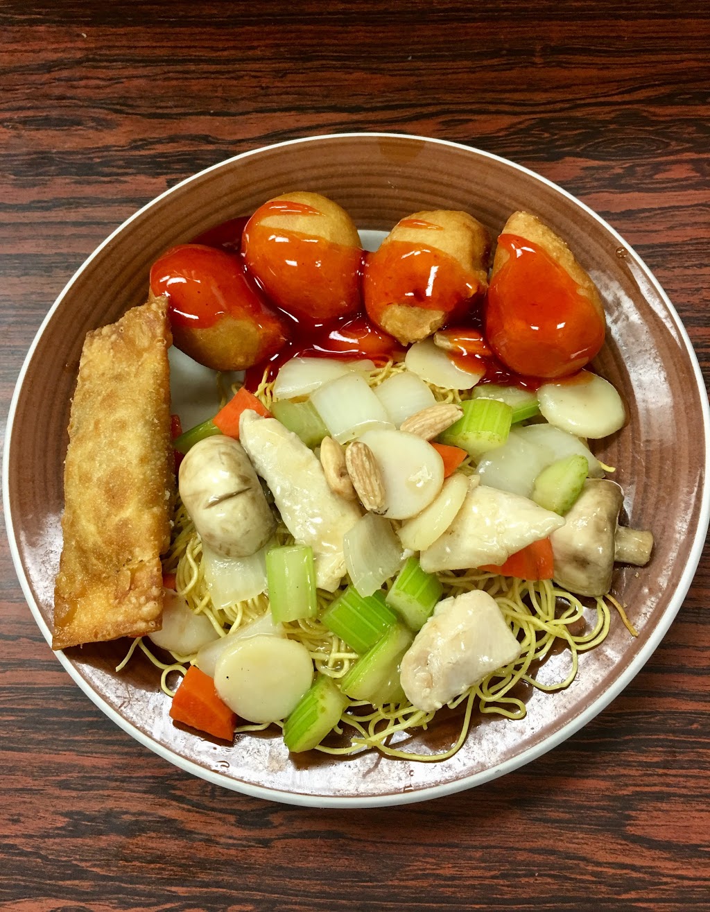 Goldenview Chinese Restaurant | 6675 Falconer Dr, Mississauga, ON L5N 0C3, Canada | Phone: (905) 821-1313