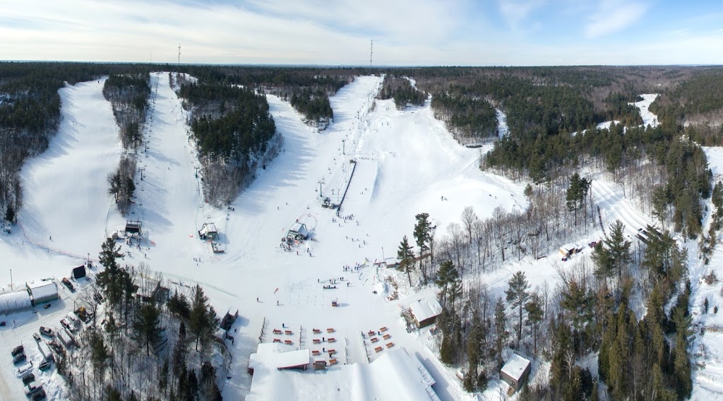 Mount Pakenham | 577 Ski Hill Rd, Pakenham, ON K0A 2X0, Canada | Phone: (613) 624-5290