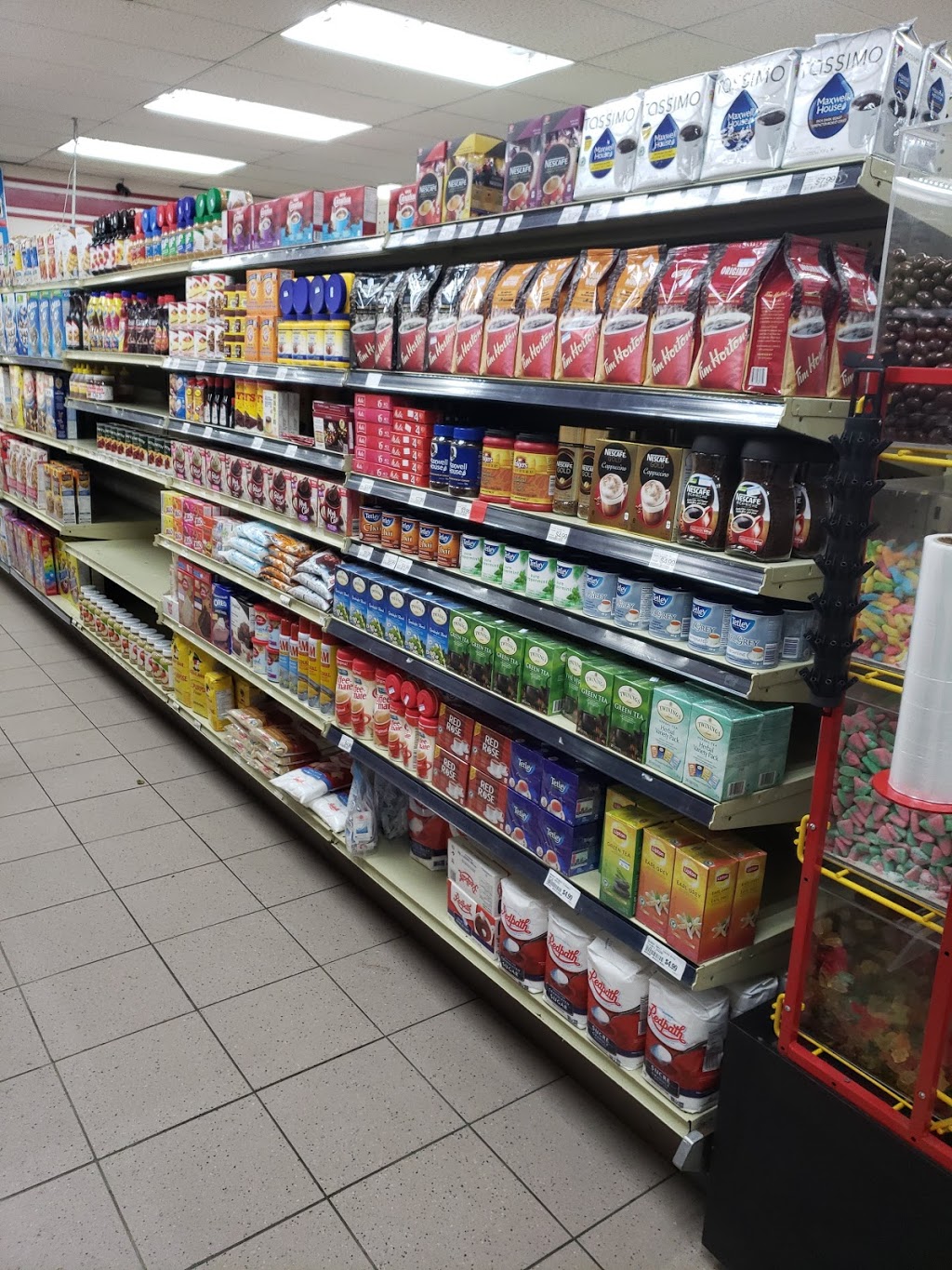Farahs Foodmart | 170 University Ave W Unit 4,5,6A, Waterloo, ON N2L 3E9, Canada | Phone: (519) 954-9399