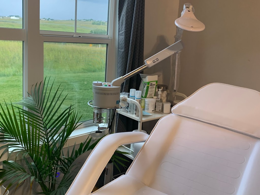 Sunset Dreams Beauty Bar, Cochrane, Alberta | 101 Sunset Dr #613, Cochrane, AB T4C 0W8, Canada | Phone: (587) 572-2448