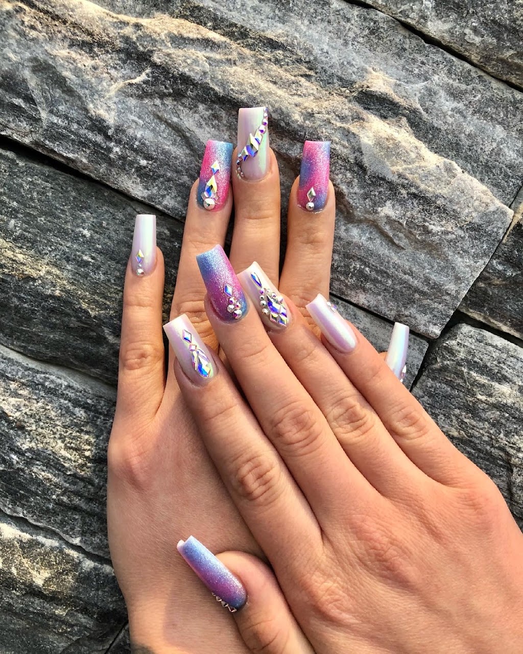 Get Nails & Spa | 323 Allard Blvd SW, Edmonton, AB T6W 0J2, Canada | Phone: (825) 512-4762