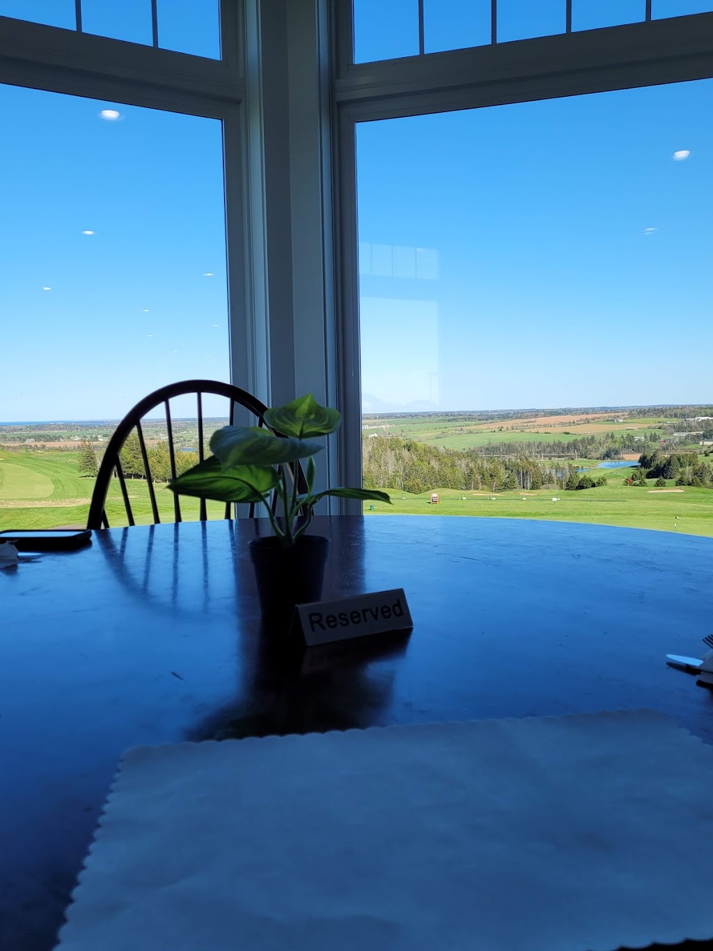 Pipers Restaurant & Patio at Glasgow Hills | 98 Glasgow Hills Dr, New Glasgow, PE C0A 1N0, Canada | Phone: (902) 621-2200
