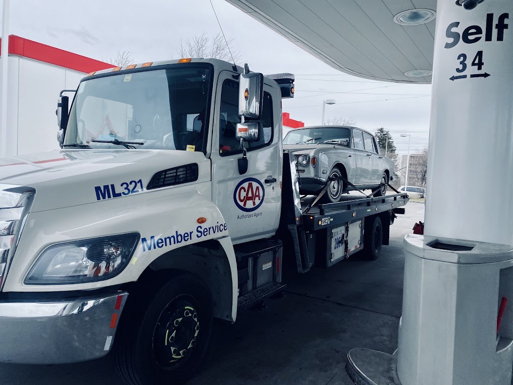 Towtal Roadside Solutions Inc. | 1092 S Service Rd W, Oakville, ON L6L 5T7, Canada | Phone: (855) 658-6900