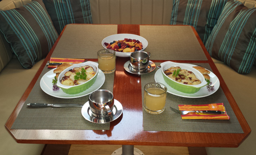 Watercraft Inn | 2340 Ontario St, Oakville, ON L6L 6P7, Canada | Phone: (905) 977-1936
