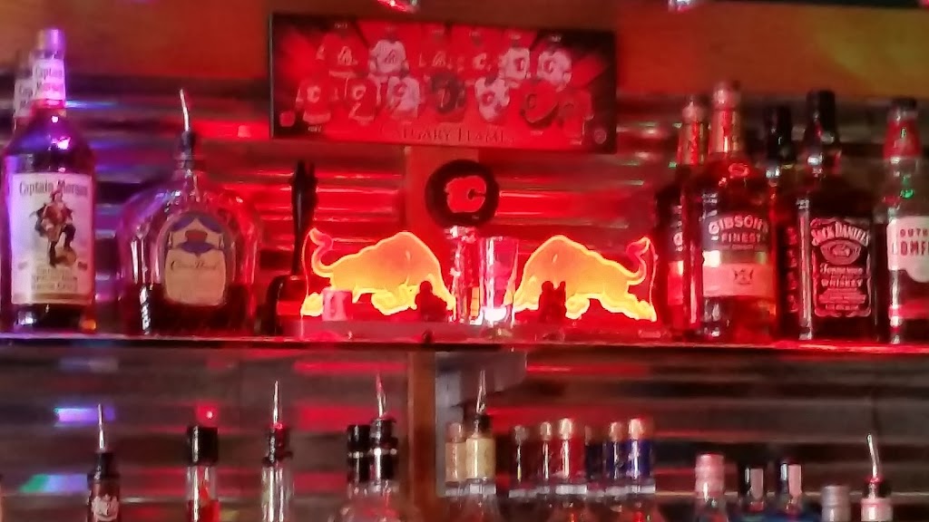 The Edgewater Bar and Grill | 5830 Beach Ave, Peachland, BC V0H 1X7, Canada | Phone: (250) 767-9579