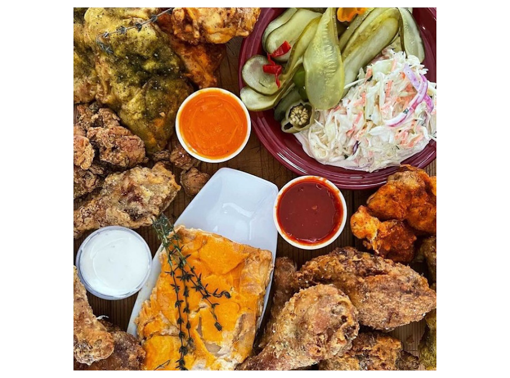 Bad Lucys Juicy Fried Chicken | 320 Bayfield St Unit 49, Barrie, ON L4M 3C1, Canada | Phone: (705) 735-2000