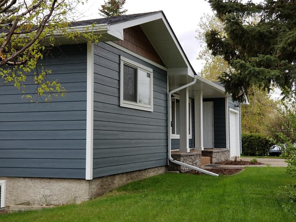 New By Design | 183 Crystal Shores Crescent, Okotoks, AB T1S 1Y2, Canada | Phone: (587) 899-6086