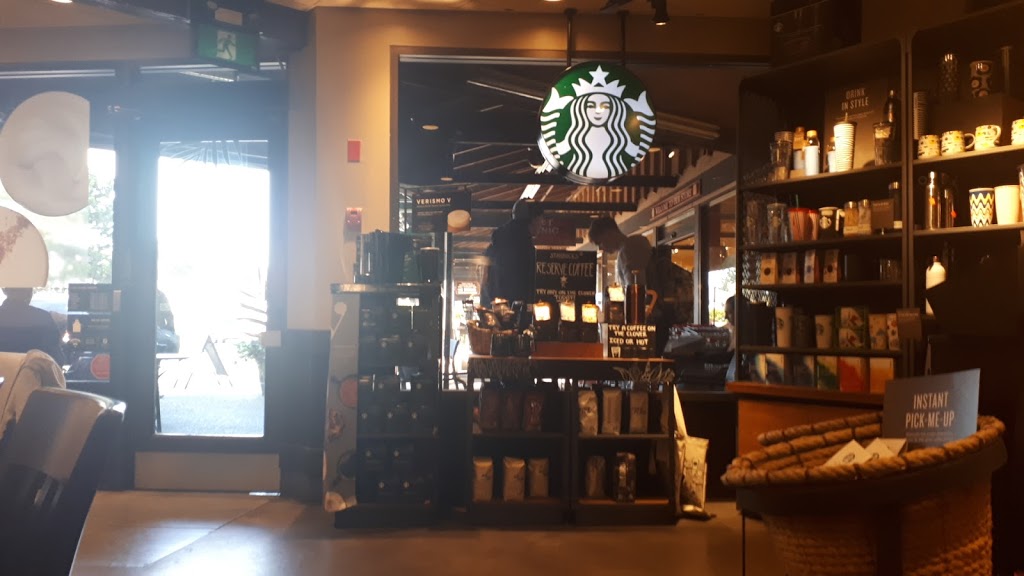 Starbucks | 3995 Quadra St #103, Victoria, BC V8X 1J8, Canada | Phone: (250) 727-6394