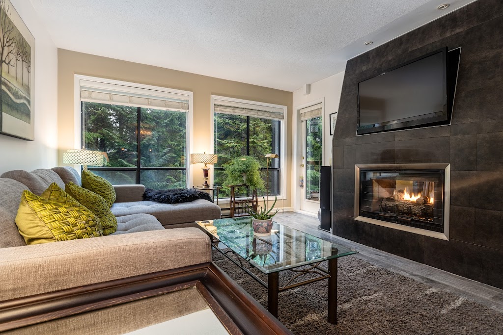 Whistler House Rental | 4821 Spearhead Dr Unit 201, Whistler, BC V8E 1E8, Canada | Phone: (604) 409-3376