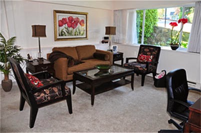 Amica Douglas House | 50 Douglas St, Victoria, BC V8V 2N8, Canada | Phone: (250) 383-6258