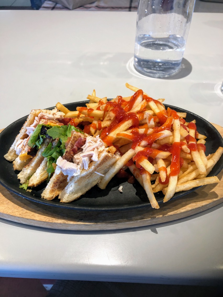 Restaurant Côté Cour | 253 Rue Principale, Lambton, QC G0M 1H0, Canada | Phone: (418) 486-2323