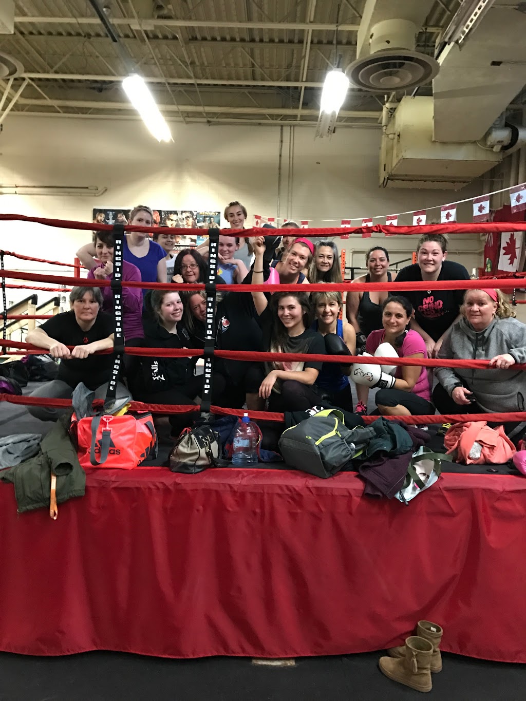 Niagara Falls Boxing Club | 6017 Valley Way, Niagara Falls, ON L2E 1X9, Canada | Phone: (905) 354-7918