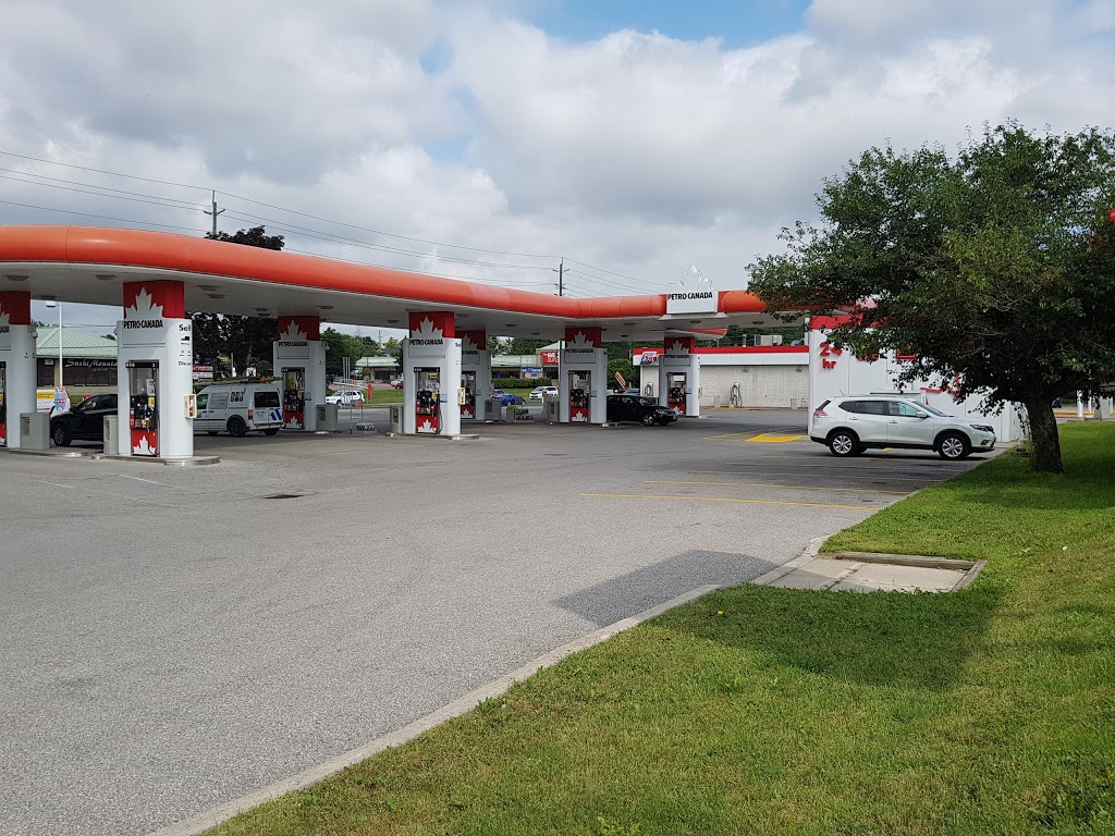 Petro-Canada | 1602 Dundas St E, Whitby, ON L1N 3K5, Canada | Phone: (905) 721-0877