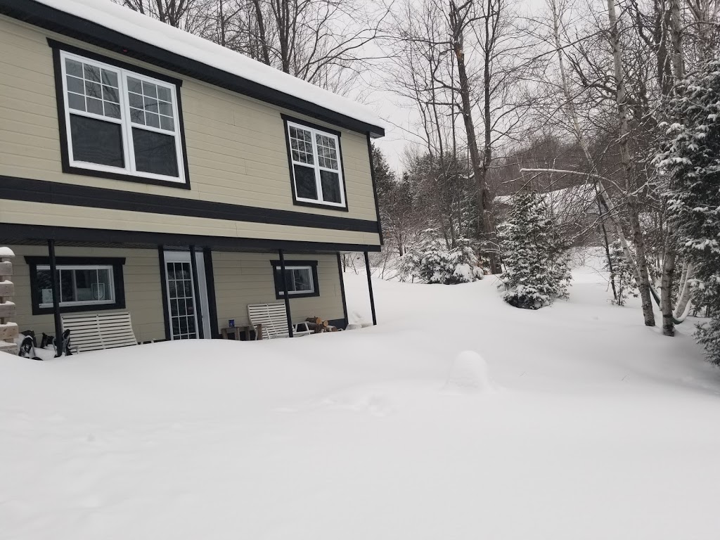 Chalet shadow | 115 Rue Touchette, Saint-Calixte, QC J0K 1Z0, Canada | Phone: (514) 914-1726