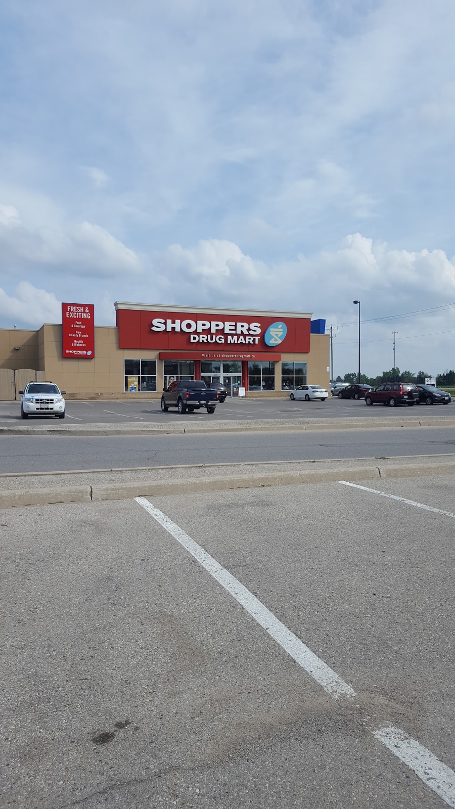 Shoppers Drug Mart | 65 Main St E, Grand Bend, ON N0M 1T0, Canada | Phone: (519) 238-8540