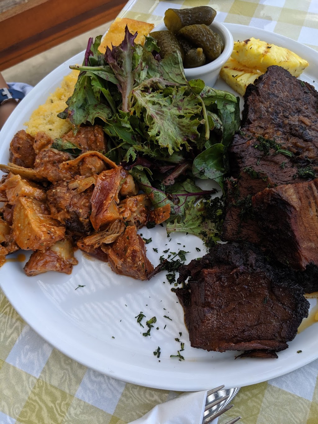 Smoke & Oak Bistro | 2145 Sun Valley Way, Okanagan Falls, BC V0H 1R2, Canada | Phone: (250) 497-8919