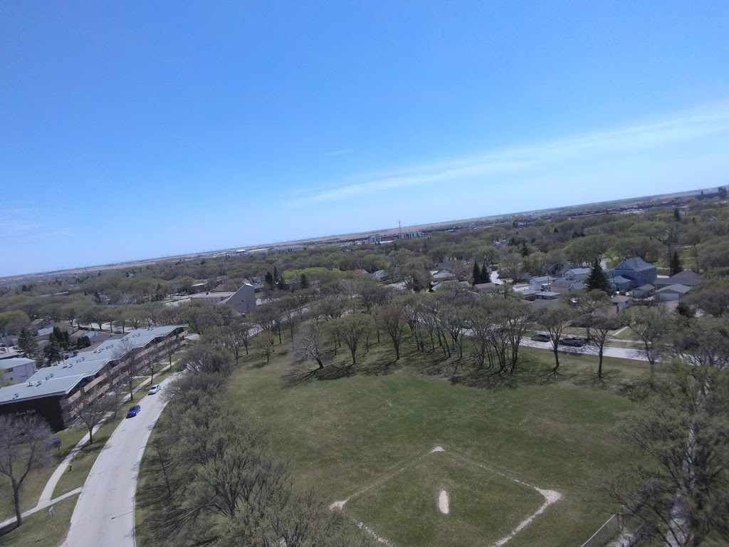 Kern Park | 14 Kern Dr, Winnipeg, MB R2C 0L8, Canada