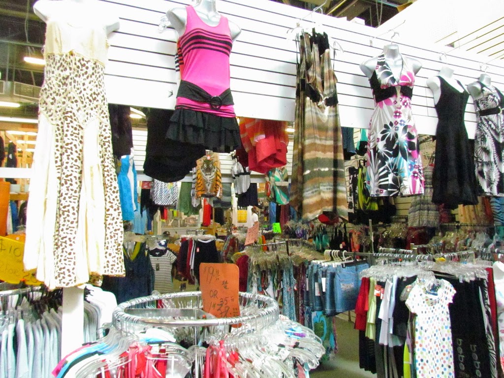 Gibraltar Weekend Market | 1712 Dundas St, London, ON N5W 3E3, Canada | Phone: (519) 659-8725