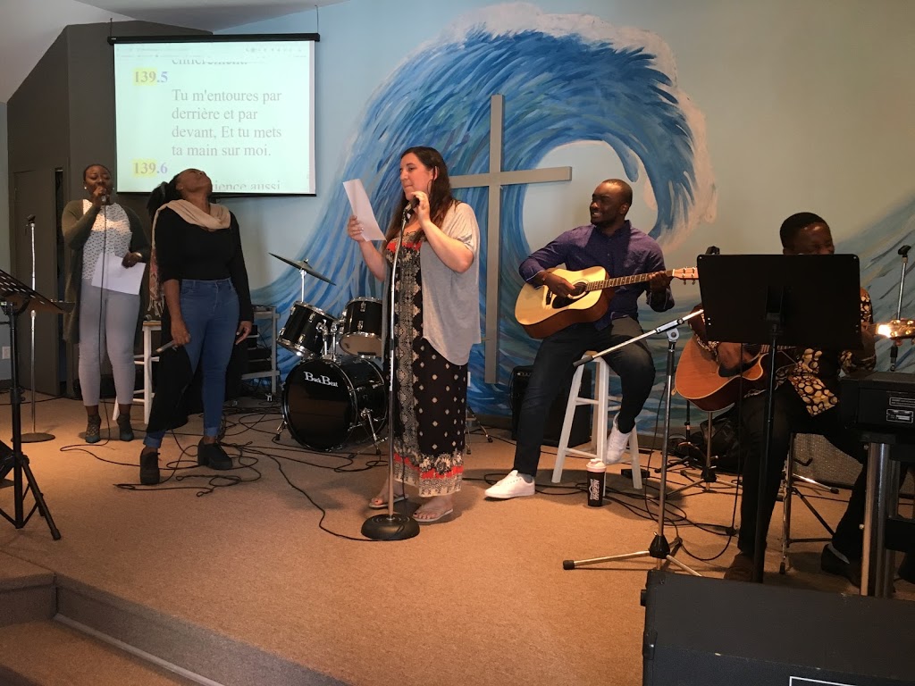 Église Nouvelle Espérance | 1620 Champlain St, Dieppe, NB E1A 1R8, Canada | Phone: (506) 384-7894