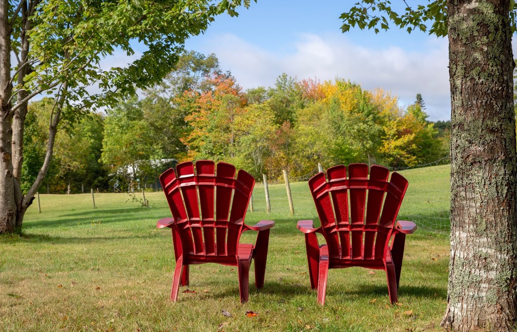 River Ridge Lodge | 28 Silver Point Rd, Mahone Bay, NS B0J 2E0, Canada | Phone: (902) 531-2284