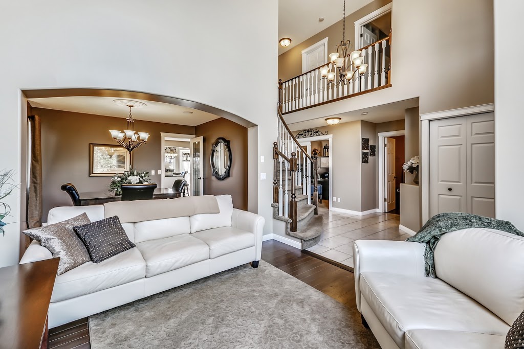 Art Leslie & Josh Methot Real Estate - RE/MAX Real Estate (Centr | 2411 4 St NW #206, Calgary, AB T2M 2Z8, Canada | Phone: (403) 288-9449