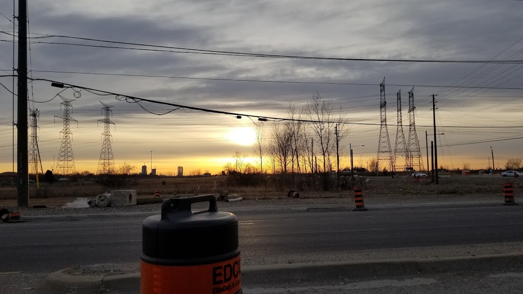 Petro-Canada | 1487 Centre St, Thornhill, ON L4J 3M7, Canada | Phone: (905) 760-5631