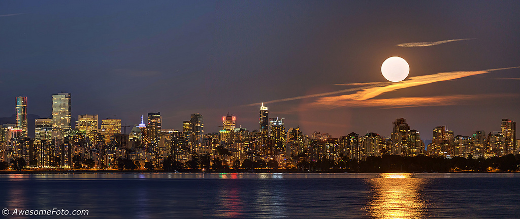 Full Moon Productions | 612 5th Ave, New Westminster, BC V3M 1X5, Canada | Phone: (236) 878-8046