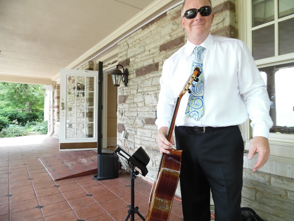 Derek Macrae - Classical Guitarist | 133 Deane Ave, Oakville, ON L6K 1N2, Canada | Phone: (905) 842-0411