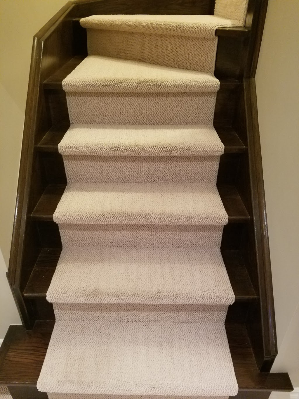 A to Z Carpet Cleaning | 7601 Bathurst St #405, Thornhill, ON L4J 4H5, Canada | Phone: (647) 224-8928