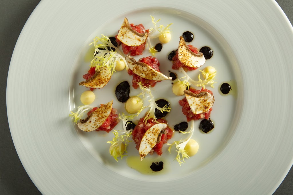 Quatrefoil | 16 Sydenham St, Dundas, ON L9H 2T4, Canada | Phone: (905) 628-7800