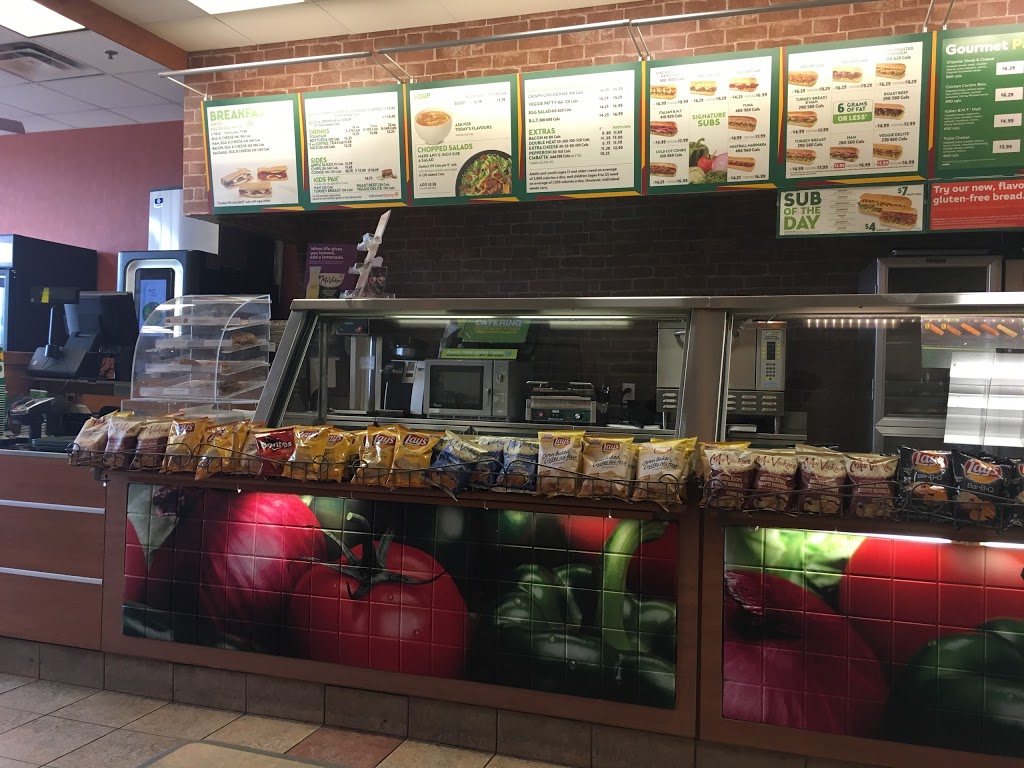 Subway | 9570 McCowan Rd Unit 7, Markham, ON L3P 8M1, Canada | Phone: (905) 887-6477
