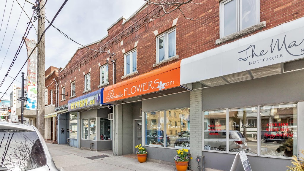 Periwinkle Flowers | 661 Mt Pleasant Rd, Toronto, ON M4S 2N2, Canada | Phone: (416) 322-6985