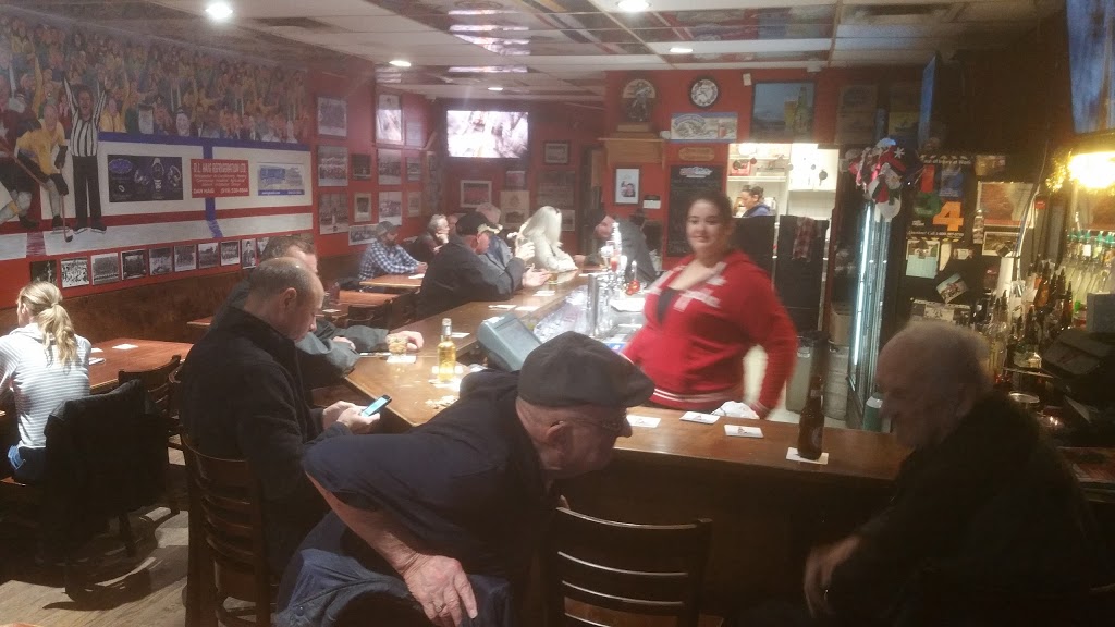 Cutchies Sports Tap & Eatery | 951 Devonshire, Woodstock, ON N4S 5S1, Canada | Phone: (519) 539-5779