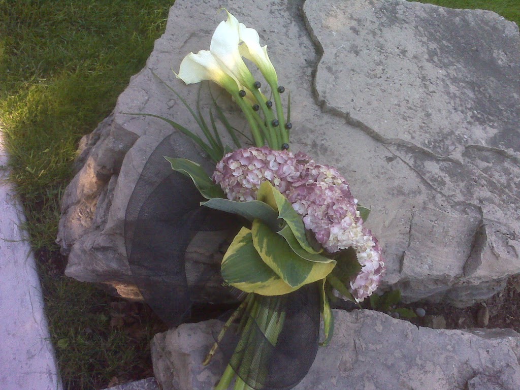 Florida Flowers | 390 Progress Ave unit 5, Scarborough, ON M1P 2Z6, Canada | Phone: (416) 292-1008