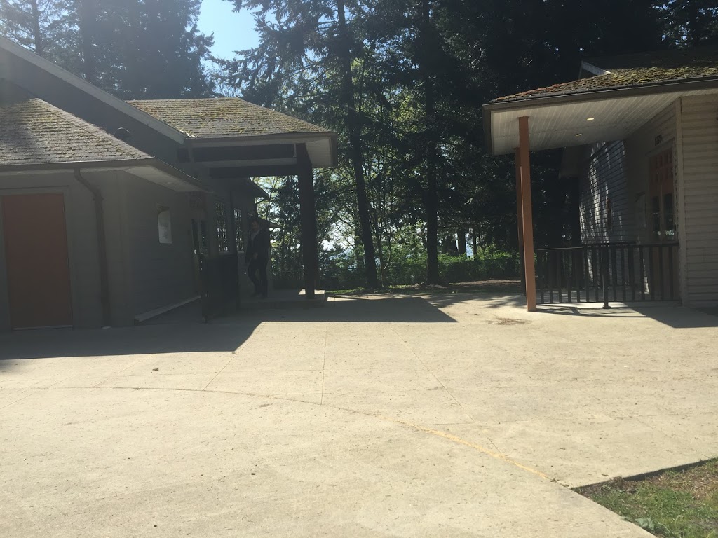 Kwomais Lodge Sanford Hall | 1367 128th St, Surrey, BC V4A 3T5, Canada | Phone: (604) 591-4819