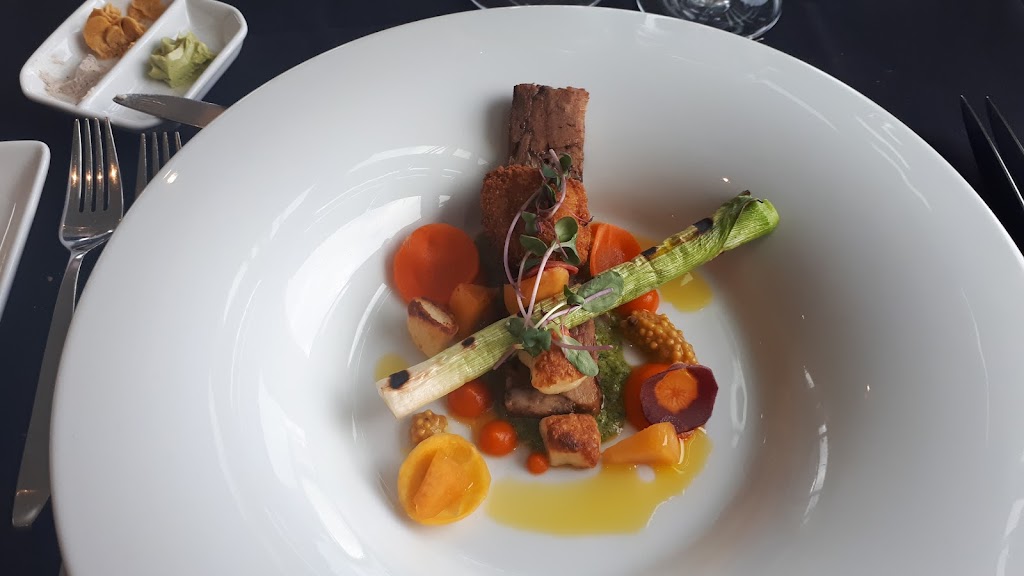 Three Ravens Restaurant & Wine Bar | 107 Tunnel Mountain Dr, Banff, AB T1L 1H5, Canada | Phone: (403) 762-6300