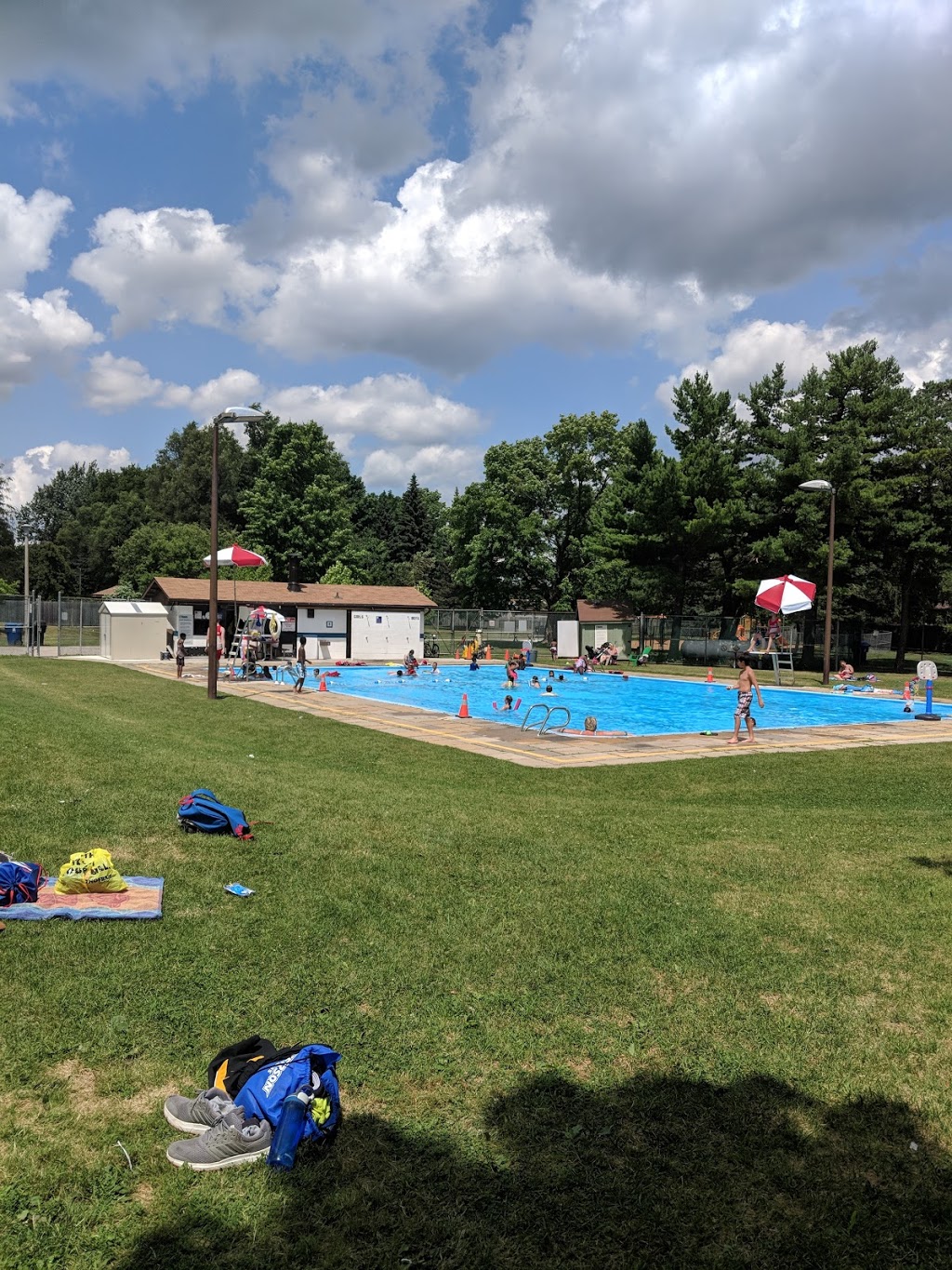 Halbert Park | 24 Rockwood Dr, Scarborough, ON M1M 3N1, Canada | Phone: (416) 396-4125