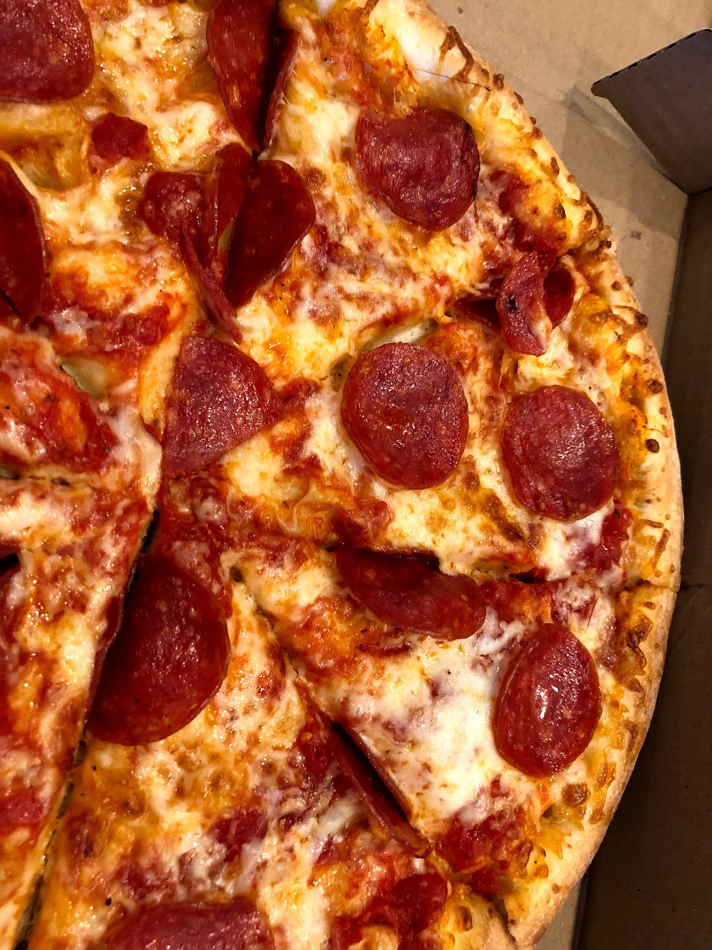 Pizza Break | 3560 Rutherford Rd #63, Woodbridge, ON L4H 3T8, Canada | Phone: (905) 553-4040