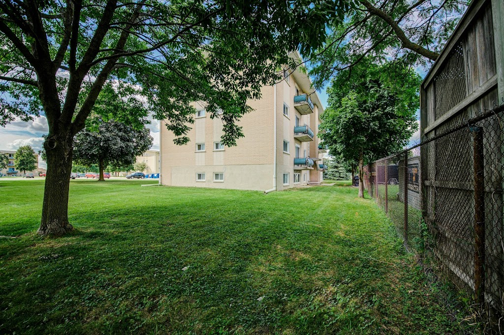 337 Home Street | 337 Home St, Stratford, ON N5A 2A5, Canada | Phone: (226) 241-9444